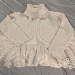 NWT, Size XL cream turtleneck sweater